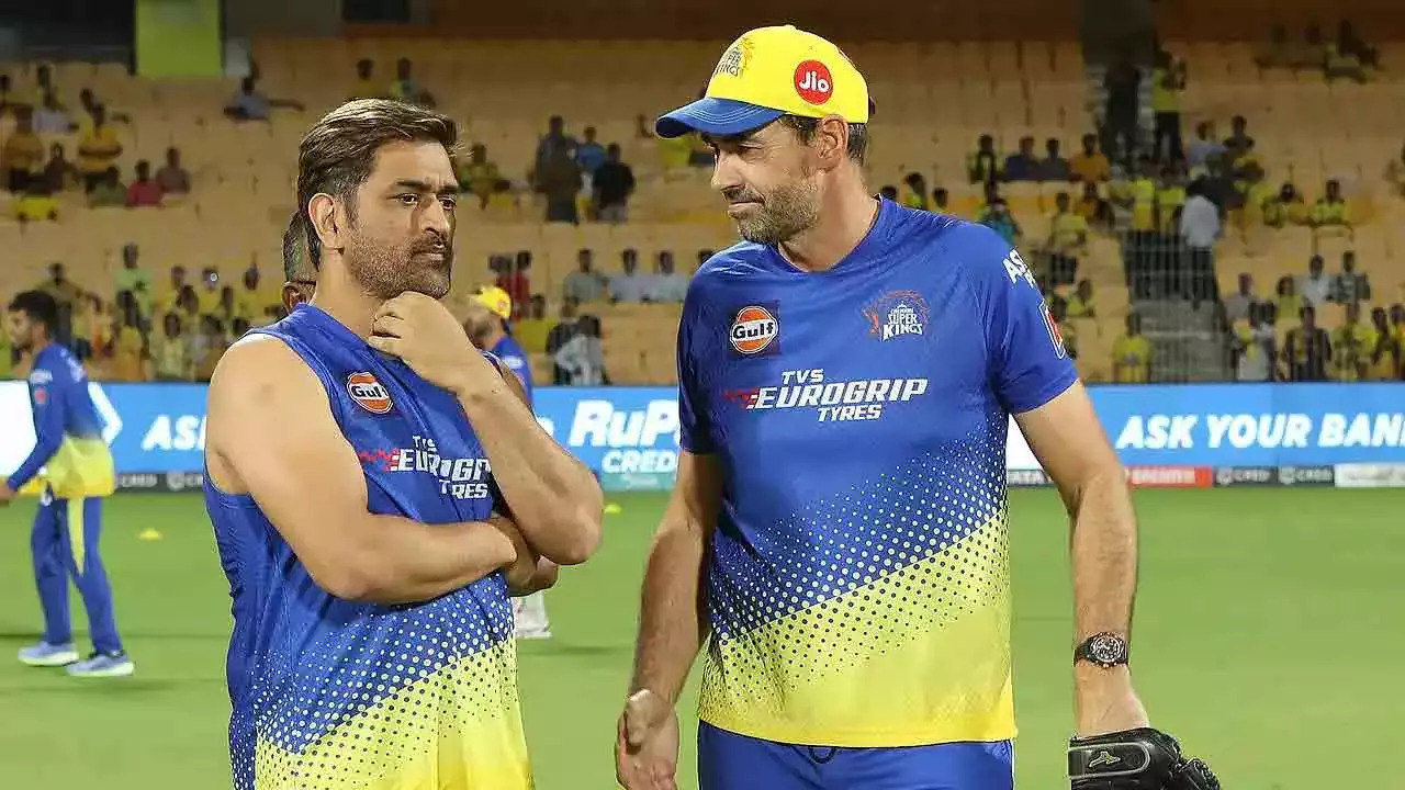 MS Dhoni and Stephen Fleming.