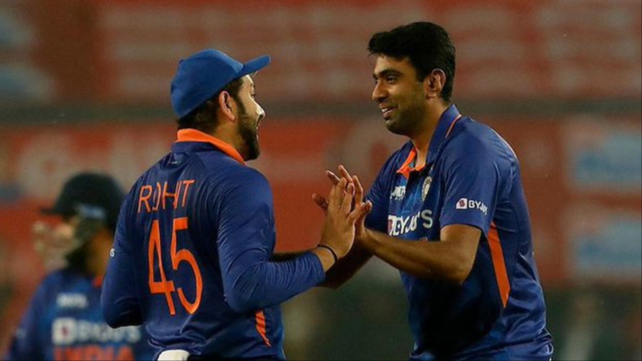 Ravichandran Ashwin and Rohit Sharma.