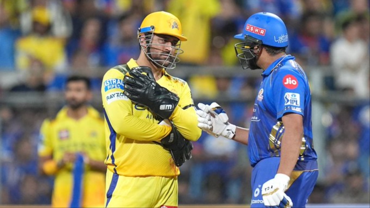 MS Dhoni and Rohit Sharma in the IPL.